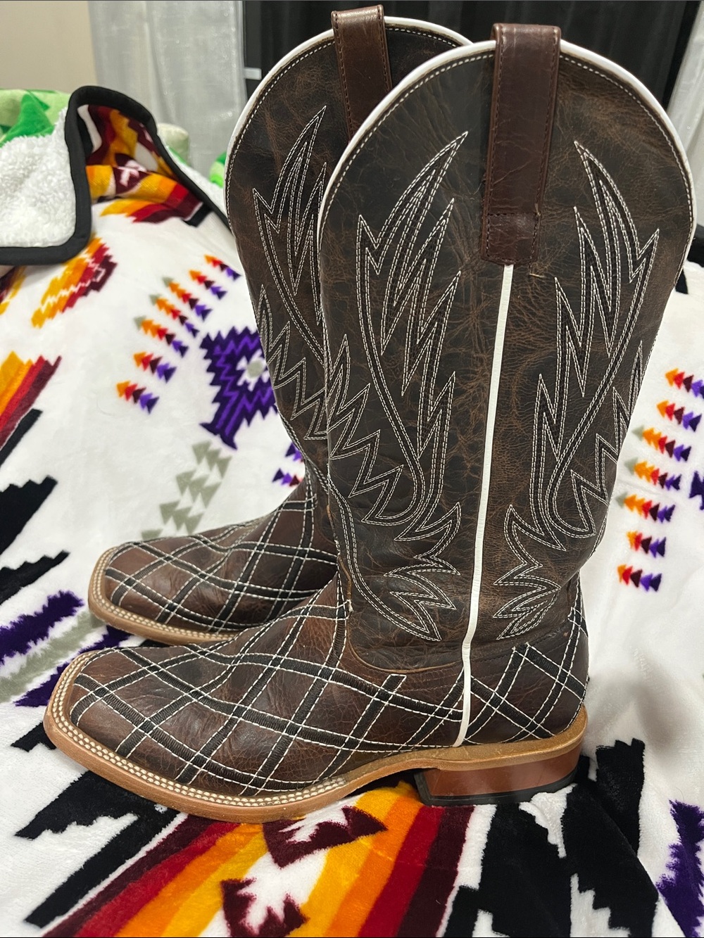 HP Brown Western Cowboy Boots with White Stitching